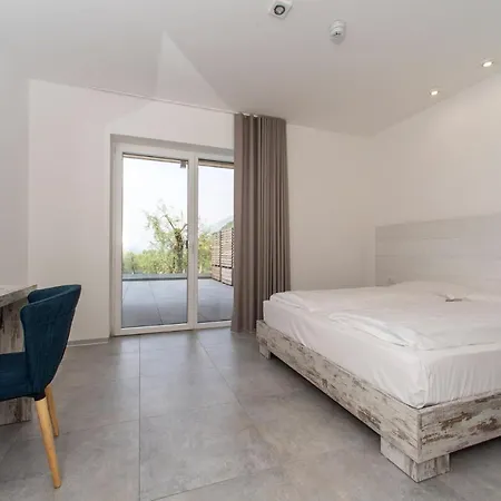 Aparthotel Malcesine-active&family Malcesine