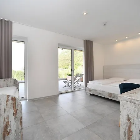 Malcesine-active&family Aparthotel